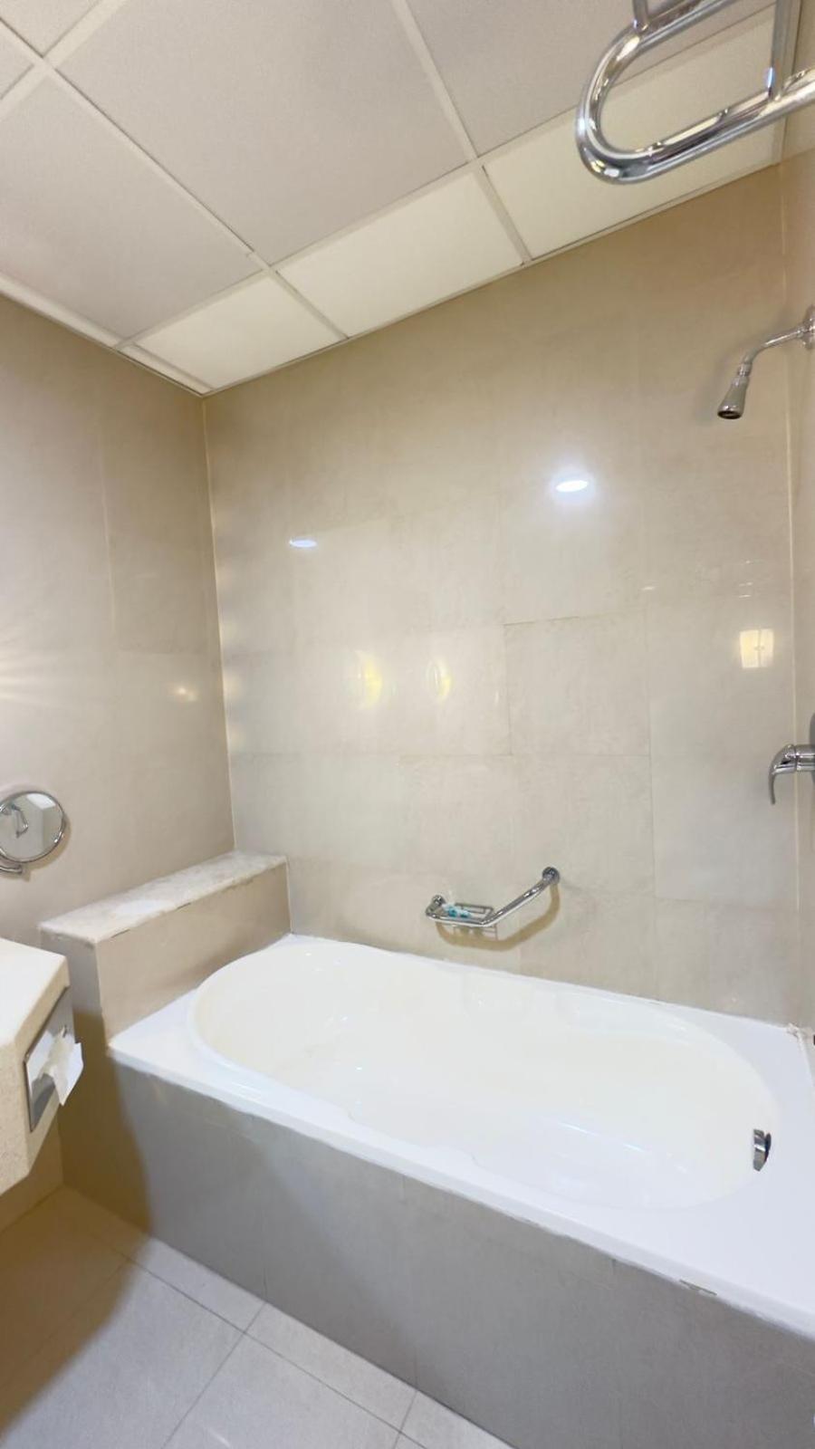 The Palace Suites Al Khobar Exterior photo