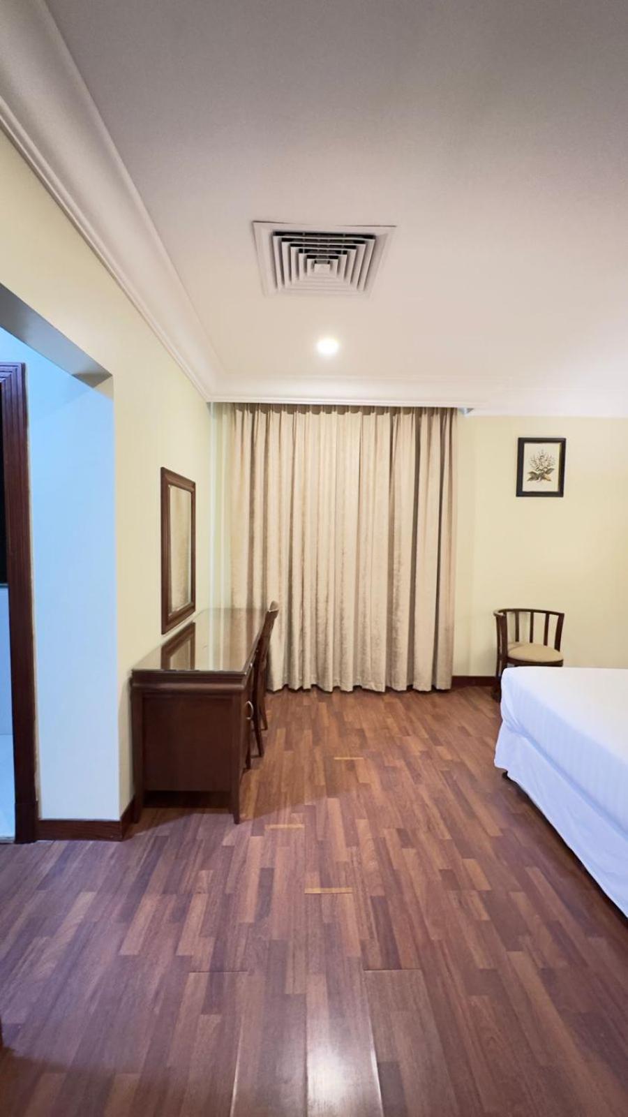The Palace Suites Al Khobar Exterior photo